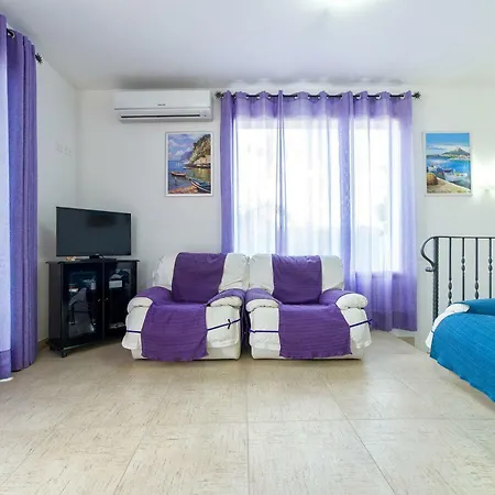 Holiday home Mirabile